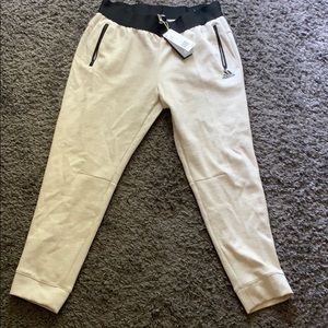🔥Adidas joggers🔥